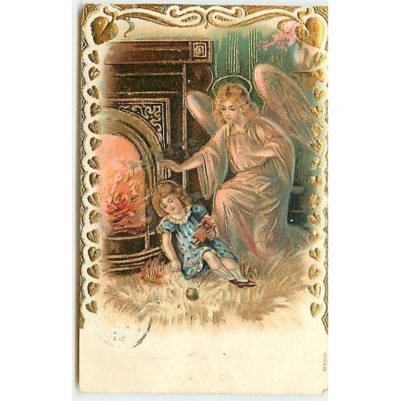 n°2174 - Carte Gaufrée - Ange Gardien et fillette à coté d'une cheminée