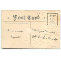 n°21891 - Carte Gaufrée - Happy Xmas - Fillette tenant un livre, houx et gui