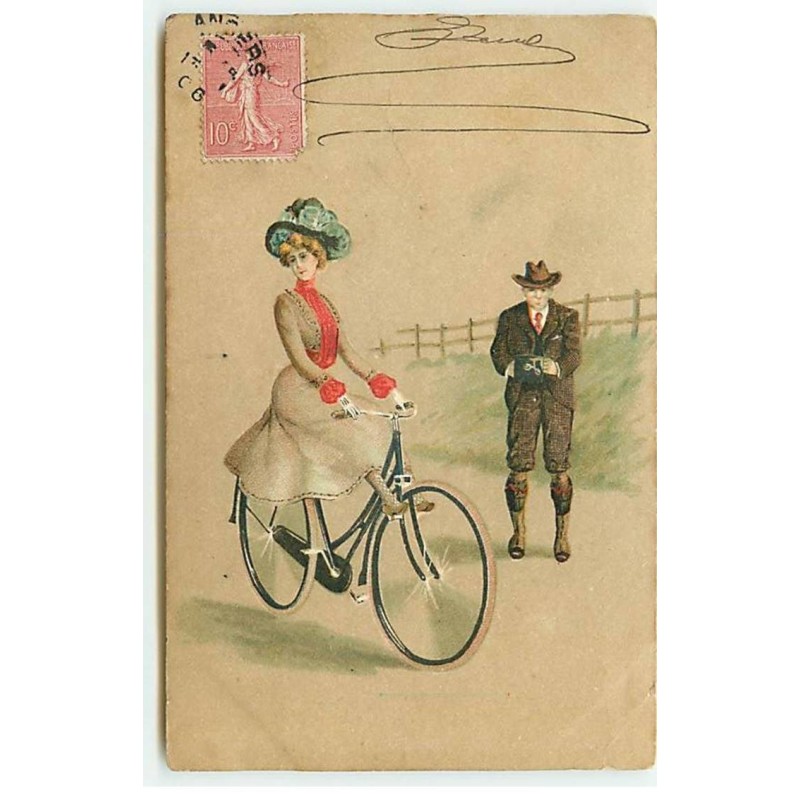 n°21920 - Homme photographiant une femme élégante sur un vélo - Photo