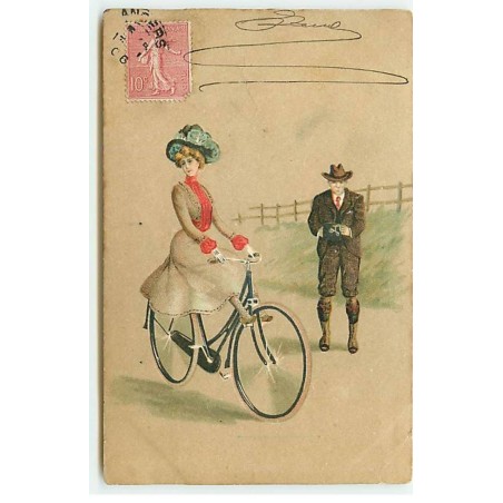 n°21920 - Homme photographiant une femme élégante sur un vélo - Photo