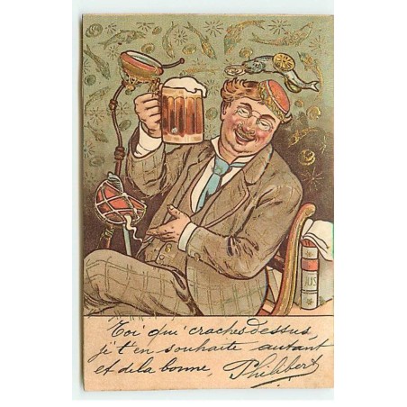 n°22097 - Homme tenant une chope de bière