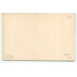 n°22114 - MM Vienne n°424 - Jeune femme portant un panier en osier