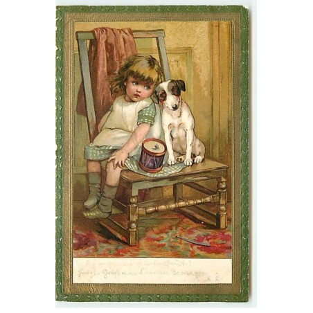 n°22196 - Carte Gaufrée - Fillette assise avec un chien sur une chaise