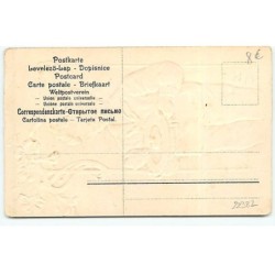 n°22382 - Carte Gaufrée - Joyeuses Pâques - Garçon portant des poussins dans son canotier