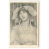 n°22425 - Art Nouveau - MM Vienne - Jeune femme portant une coiffe en forme d'un oiseau