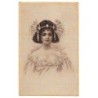 n°22503 - Carte Tissée Soie - Clapsaddle - Jeune fille avec une jolie coiffe Art Nouveau