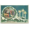 n°22531 - Carte Gaufrée - Heureux Noël - Scène de la Nativité au milieu de branches de sapin et de bougies