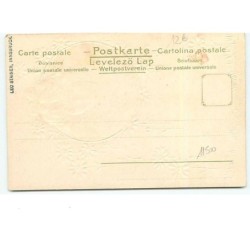 n°11500 - Portrait d'une jeune femme dans un médaillon