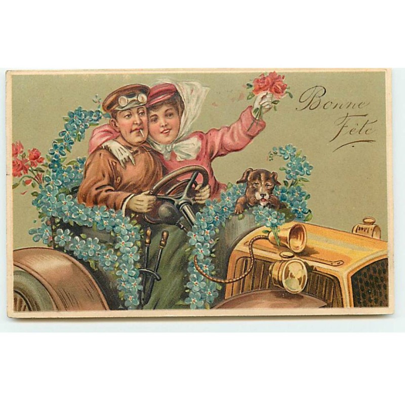 n°22732 - Carte Gaufrée - Bonne Fête - Couple avec un chien au volant d'une voiture, décorée de myosotis