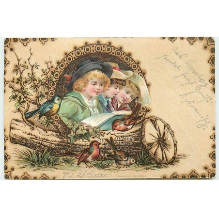 n°22941 - Fantaisie - Garçons dans un médaillon, près d'oiseaux posés sur un tronc - Imitation bois