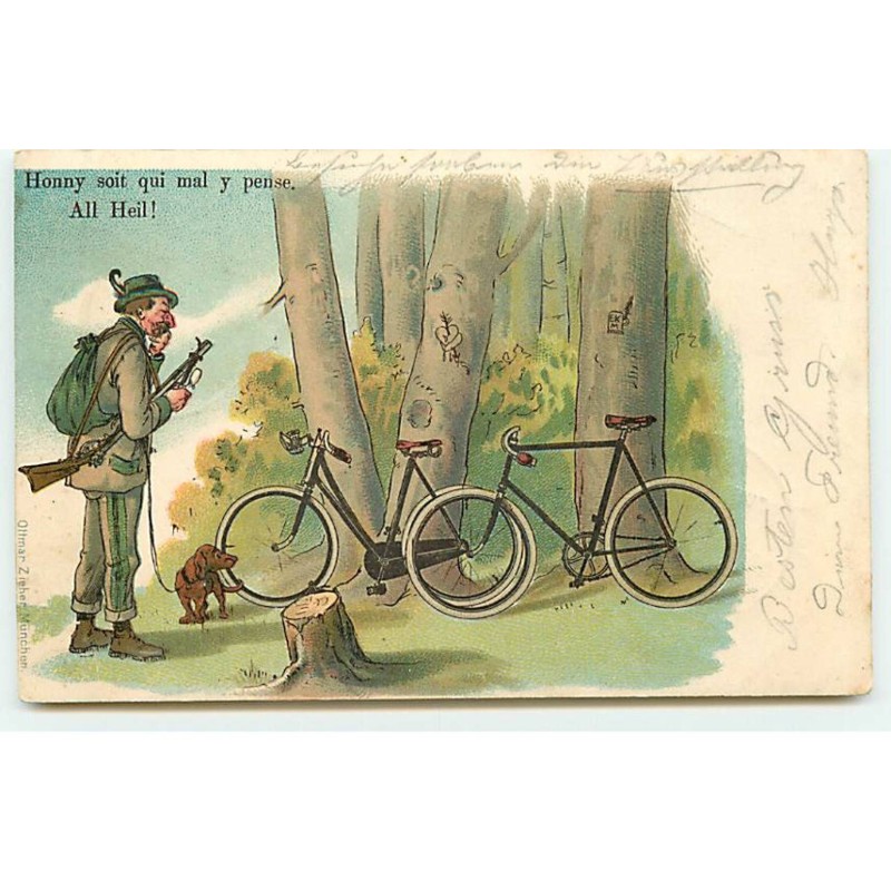 n°22949 - Honny soit qui mal y pense - Chasseur et son teckel regardant des vélos - chasse