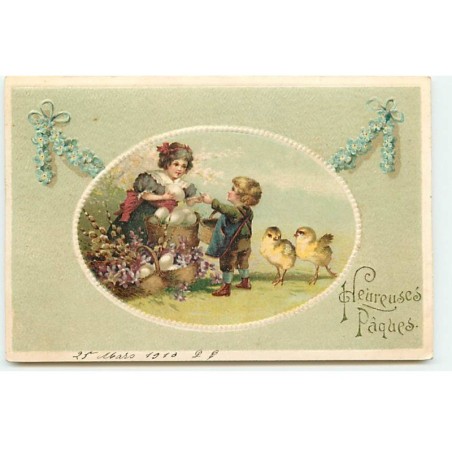 n°23033 - Carte Gaufrée - Heureuses Pâques - Jeune garçon achetant des oeufs