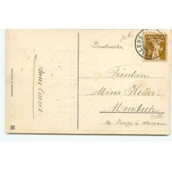 n°23086 - Carte Gaufrée - Bonne Année - Une femme avec une fillette sous la neige
