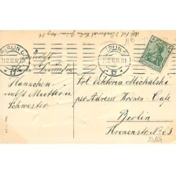 n°23164 - Carte Gaufrée - Nouvel An - Jeune femme marchant au bras d'un rouleau de pièces humanisé - surréalisme