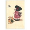 n°23312 - Illustrateur - MM Vienne n°1339 - Fillette en kimono regardant une abeille, un chien portant une poupée