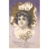 n°23396 - Fantaisie - Clapsaddle - Fillette avec un chapeau fait d'une pensée