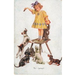 n°23497 - Chiens - Fillette...