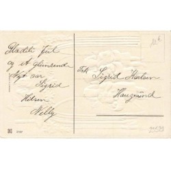n°23529 - Carte Gaufrée - Anges apportant des paniers remplis de cadeaux