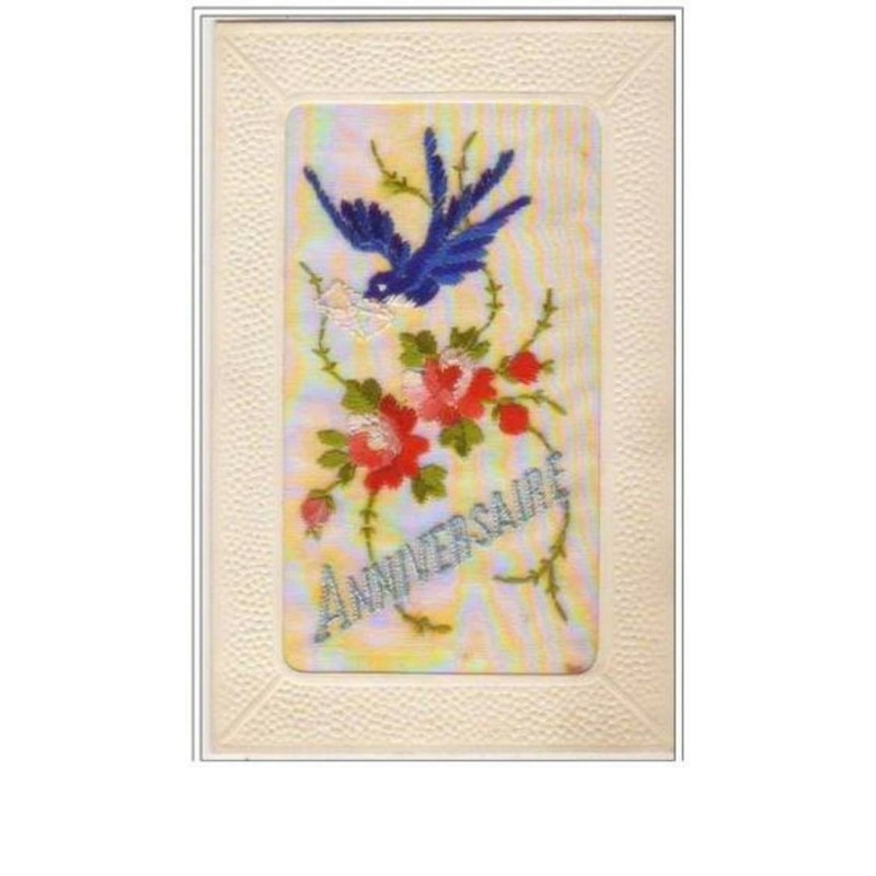 n°2357 - Carte Brodée - Anniversaire - Hirondelle apportant le courrier