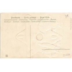 n°23677 - Carte Gaufrée - Joyeux Noël -Enfants sur une étoile