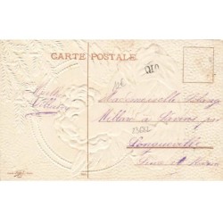 n°23682 - Carte Gaufrée - Clapsaddle - Joyeux Noël -Ange dans un médaillon sous une branche de sapin
