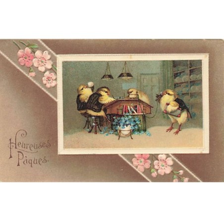 n°23757 - Carte Gaufrée - Heureuses Pâques - Poussins écrivant dans une étude