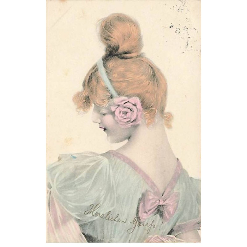 n°23916 - Fantaisie - Jeune femme de dos, coiffé d'un chignon et d'une rose