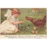 n°24014 - Pâques - Fröhliche Ostern - Fillette donnant à manger à une poule et ses poussins