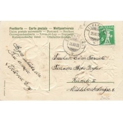 n°24026 - Carte Gaufrée - Fröhliche Weihnachten - Enfant dans la Forêt avec une lanterne