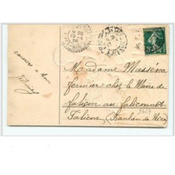 n°2427 - Carte Gaufrée - Joyeuses Pâques - Enfant assis et moutons