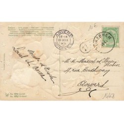 n°24468 - Carte Gaufrée - Joyeux Noël - Deux anges sous des étoiles, près de houx