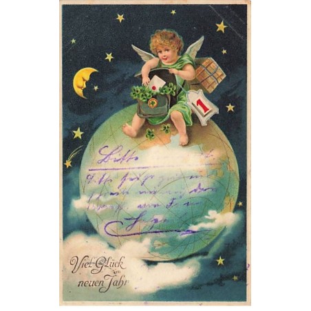 n°24471 - Carte Gaufrée - Nouvel An - Ange avec des portes-bonheur assis sur la Terre - lune