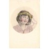 n°24526 - MM Vienne 1368 - Jeune fille portant une couronne de paquerettes dans les cheveux dans un médaillon