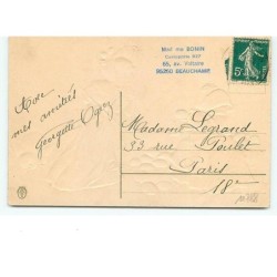 n°11788 - Carte Fantaisie Gaufrée - Joyeuses Pâques - Femme et marchande d'oeufs