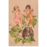 n°24587 - Carte Gaufrée - Enfants avec des ailes de papillon jouant de la musique pour des hannetons dansant