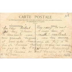 n°24648 - Carte Peinte à la Main - Deux enfants hollandais assis sur un banc regardant la mer