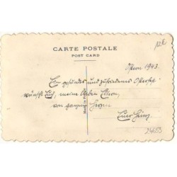 n°24653 - Carte Brodée - Fröhliche Ostern - Lapin au milieu d'oeufs