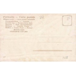 n°24688 - Fantaisie - Jeune femme au milieu d'arbres en fleur - Carte vendue en l'état