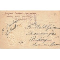 n°24699 - Carte Gaufrée - Fantaisie - Couple d'enfant dans une voiture, la fillette portant une poupée - Teckel