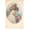 n°24913 - Carte Fantaisie - MM Vienne n°718 - Femme dans un médaillon avec un bouquet de Roses