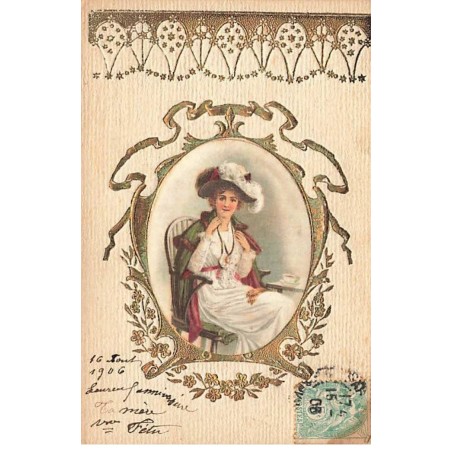 n°25003 - Carte tissée soie - Femme assise dans un Médaillon