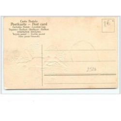 n°2520 - Carte Gaufrée - Que vos voeux s'aacomplissent - Enfant allongé avec un filet à papillons