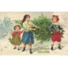 n°25226 - Carte Gaufrée - Noël - A Merry Christmas - Enfants transportant un sapin