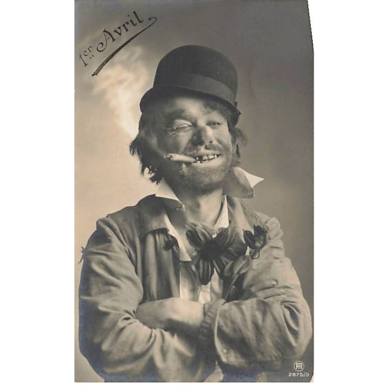 n°25410 - 1er Avril - Clochard fumant - Clown
