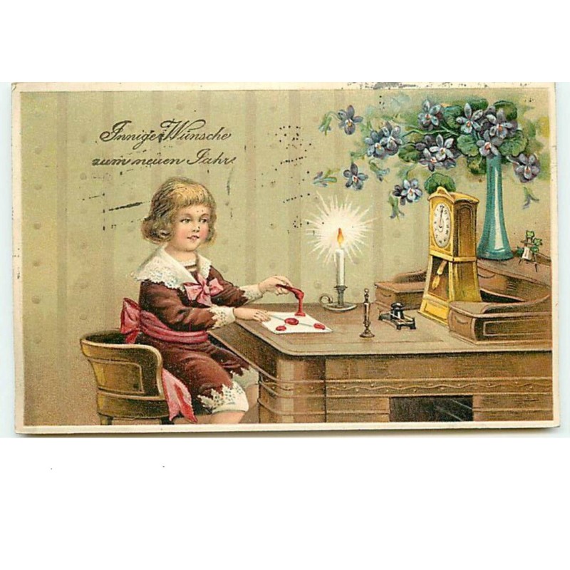 n°3982 - Carte Gaufrée - Enfant mettant des cachets de cire sur une enveloppe