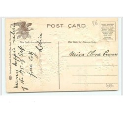 n°4086 - Carte Gaufrée - Birthday Greetings - Angelot avec des pots de trèfles à quatre feuilles