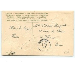 n°4294 - Carte Gaufrée - Jeune hollandaise avec une assiette et des colombes