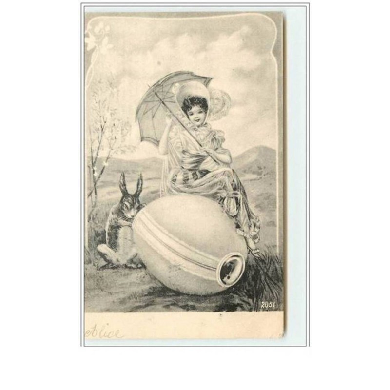 n°5389 - Pâques - Femme assise sur un oeuf - Lapin