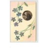 n°5811 - Collage de Timbres - Cut Stamps - Fleurs bleues + homme dans un médaillon