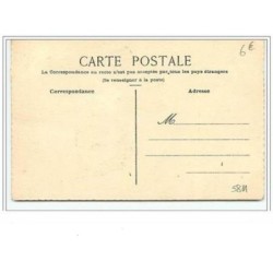 n°5811 - Collage de Timbres - Cut Stamps - Fleurs bleues + homme dans un médaillon